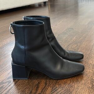 Via Spiga Black Ankle Boots with Block Heel